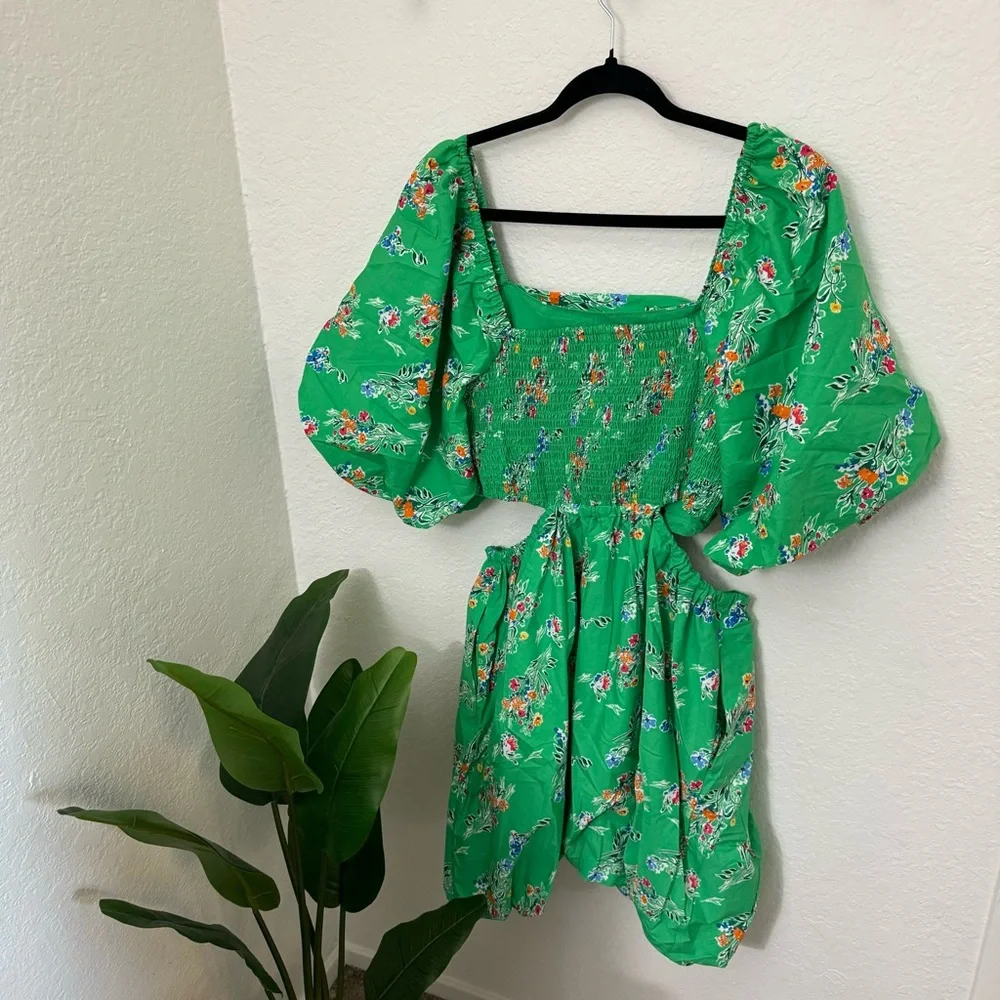 A New Day Cut Out Floral Dress - Picture 2 of 5